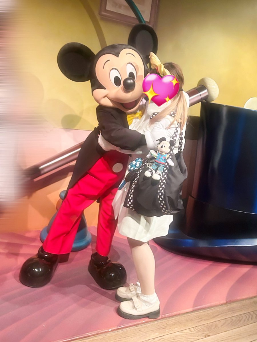 22suuchan's tweet photo. 12月17日〜19日
ピューロランド+ディズニー2デイ✨️
幸せな2泊3日！

ピューロに行った17日は東京住みの親戚の家に宿泊！
夜ご飯に大好きな銚子丸に連れてってくれた💕
今年で1番楽しかった🌈✨️ https://t.co/aIxXj2AmRM