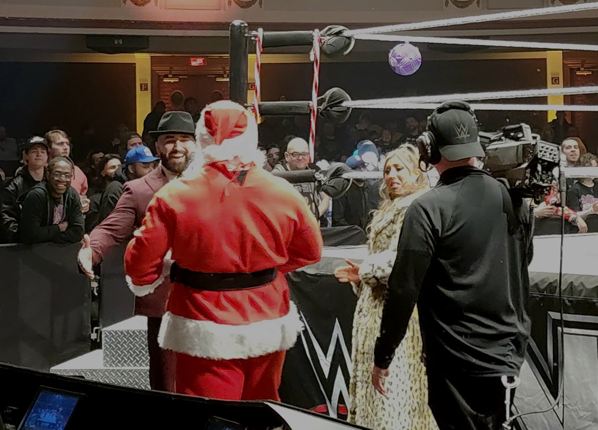 elafroameprking's tweet photo. #NXTLowell (From this past Tuesday)...

#TheLifestylesoftheRichandDavid
(#TLRD)...

#WWENXT @WWENXT
@LowellAud
@WWE #WWE  

@LexisKingWWE
@RealKingRegal
#CharlieDempsey
@WrenSinclairWWE 
@Stacks_WWE 
@LucaCrusifino
@TonyDangeloWWE
@AdrianaRizzoWWE https://t.co/kkjQttDTan