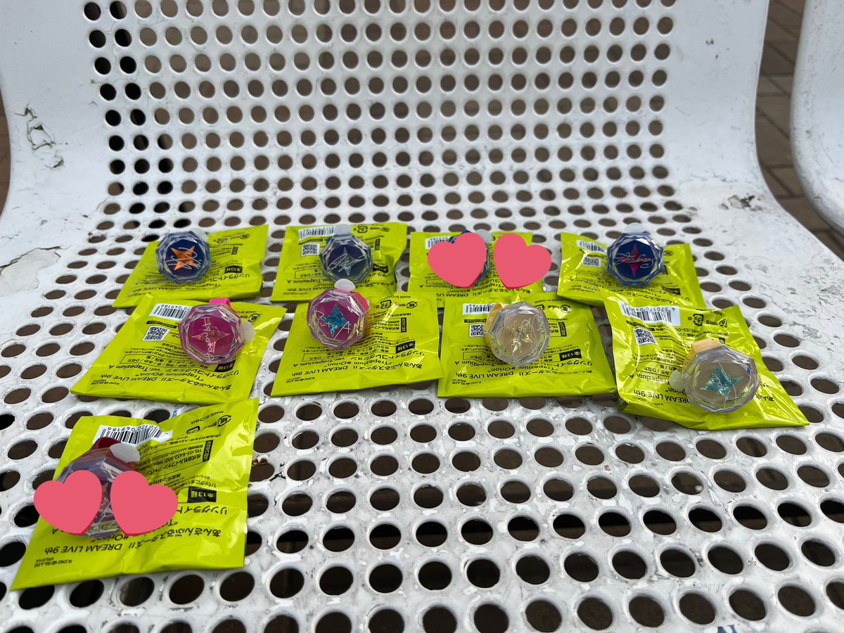 mm___ryryry's tweet photo. 【交換】あんスタ スタライ リングライト リンライ

譲▶︎(レオ1、泉1、司4、英智1)、｢渉3、ひなた2、ゆうた1｣
求▷みか∞＞＞＞弓弦、桃李

()は｢｣同数含む交換のみ
弓弦、桃李はみかの同数以下、｢｣との交換のみ

本日夜公演前 大阪会場現地での手渡しのみ https://t.co/aat6lkl5qS