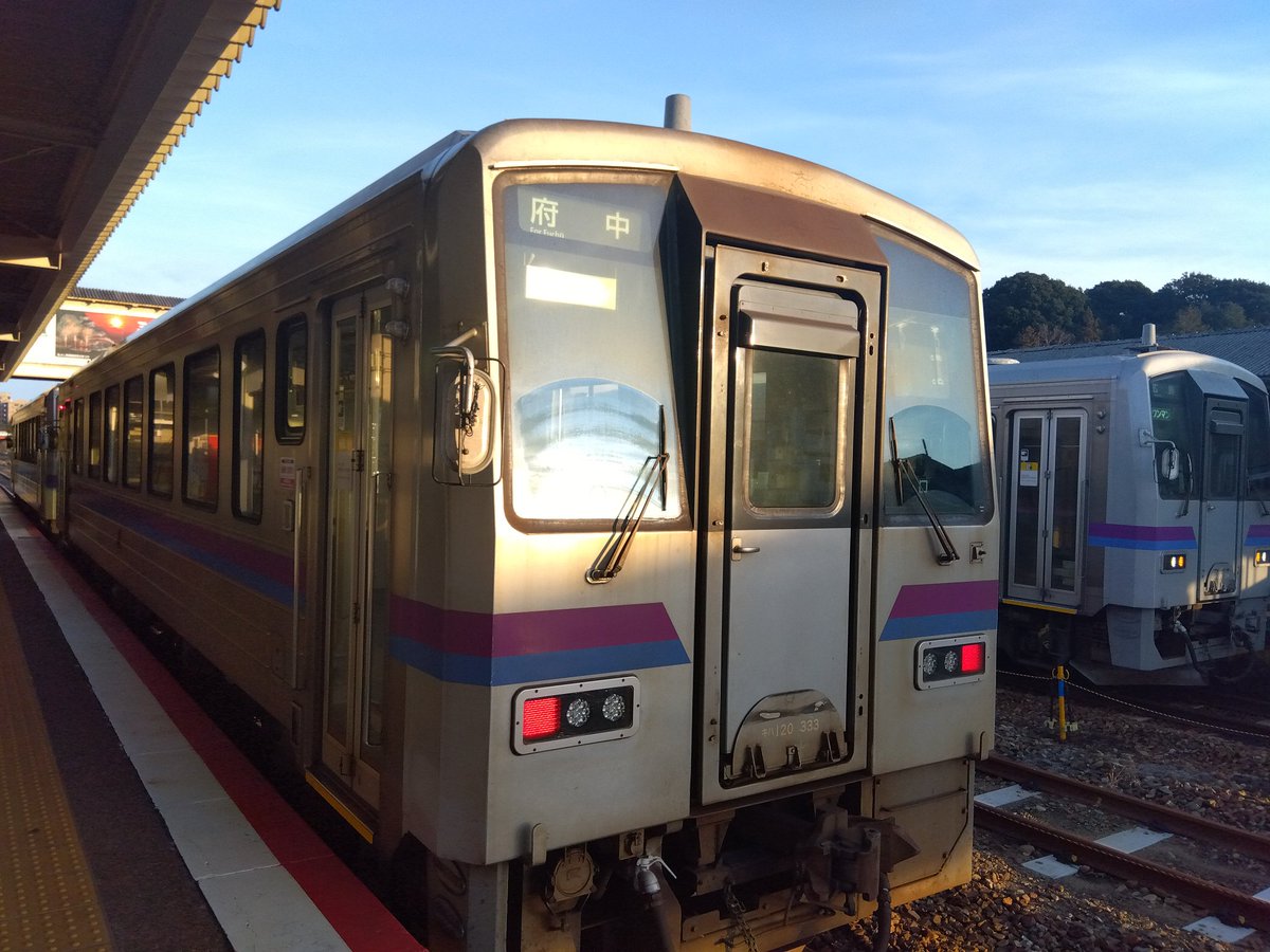 verde_tetsu373's tweet photo. 先日は中国山地の路線に乗ってきました
姫新線、芸備線、津山線、因美線など

ついでに智頭急行のHOT3500の走りっぷりも体感
JR西日本のローカル線乗ってない区間は山口エリア線近辺のみになりました https://t.co/74MrRTNZwI
