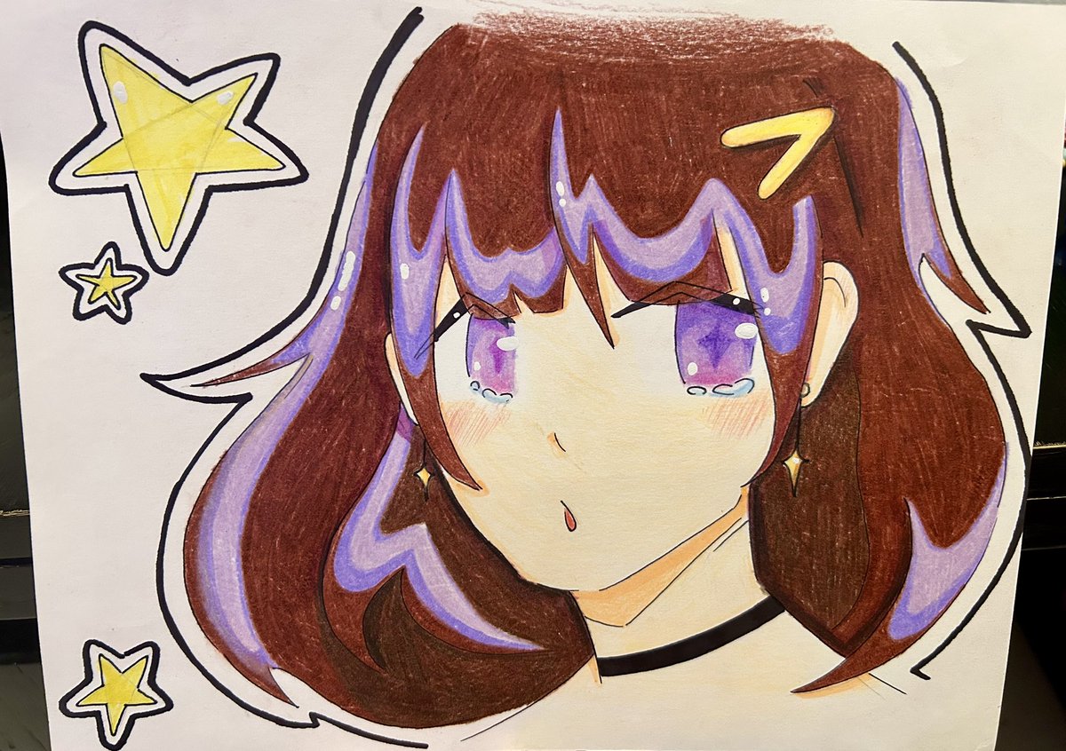 danniss___'s tweet photo. Dibujo en papel, lo repetí 3 veces TT https://t.co/32QgFYrowz