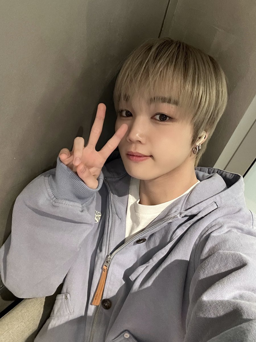 E_S2_H's tweet photo. 아 웃기게 ㅜㅜㅜ https://t.co/88yMeMkaNv