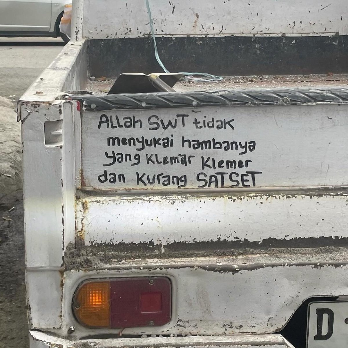 txtsambaters's tweet image. 