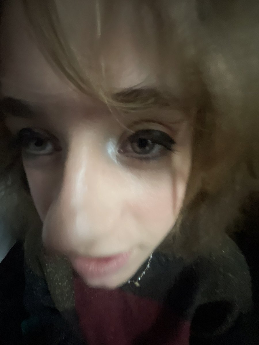 erikkbrevikk's tweet image. I didn't know that was happening @tinybangsgirl 

Feeling #appreciative