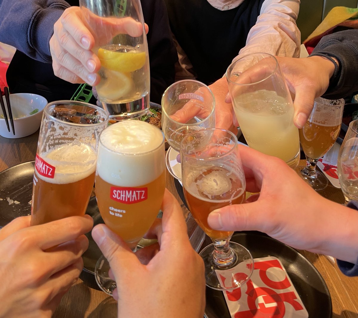 _yuukun3's tweet photo. いまここ！コジマの上の階にあるシュマッツにいます🍺 https://t.co/mQxMUsEPqh