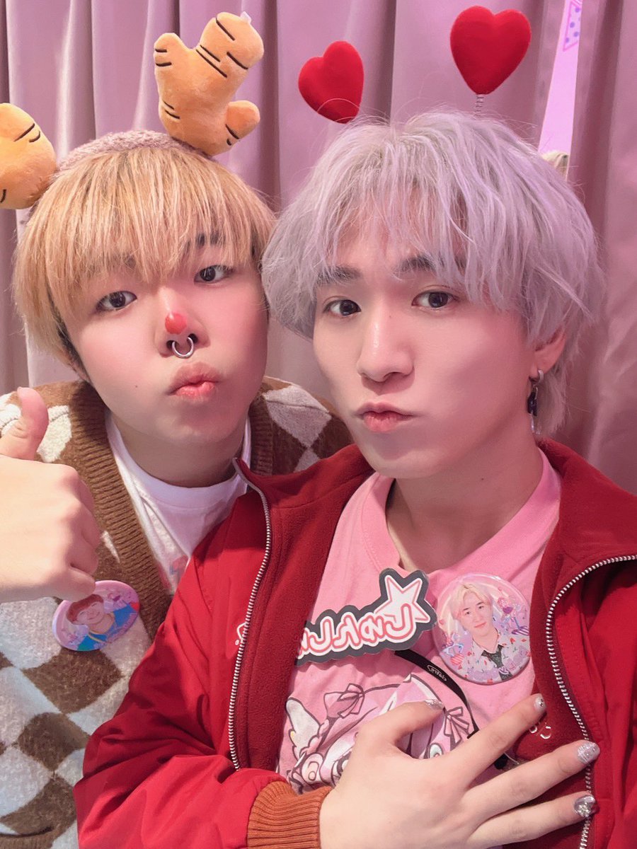 しゅんしゅん、ぶーちゃん出勤しました❣️ 缶バッジ💖 ¥500 #ベビタピ