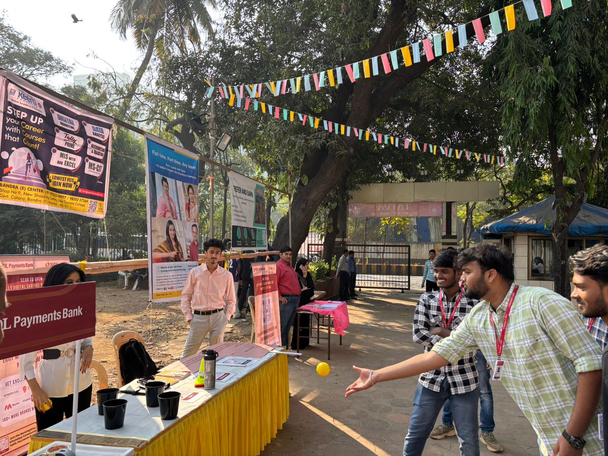 nsdlpb's tweet photo. Our #RiskAwarenessWeek events at Chetana College & SIES College under #YuvaLeap — #BANKINGWISE: Empowering Youth to Bank Wisely! — were a hit!
Fun games & quizzes to spreading financial safety awareness, we made learning impactful!
#DigitalBanking #FraudPrevention #nsdl https://t.co/dVphtHzzBd