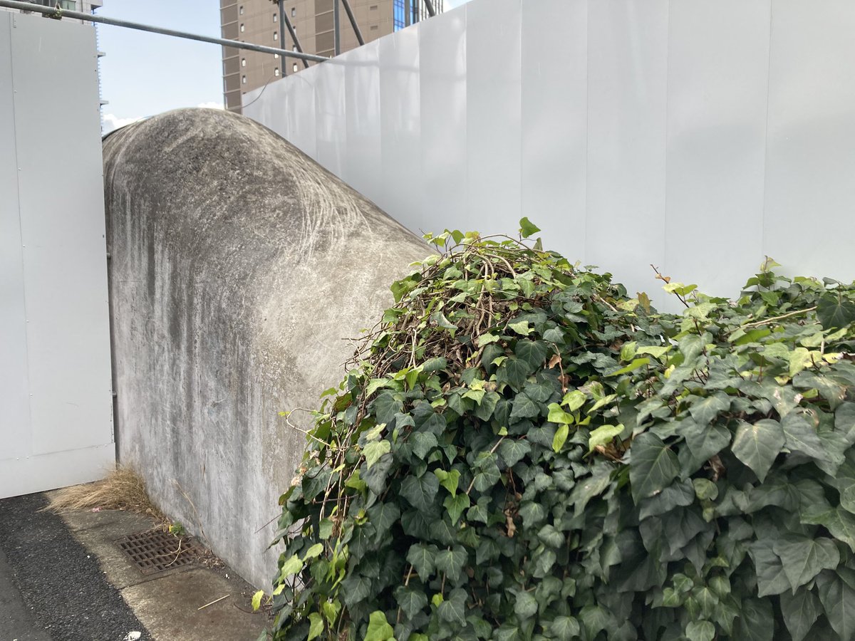 ikeda_modeling's tweet image. ガリバートンネルはまだ生存してました。哀愁たっぷりの後ろ姿です。