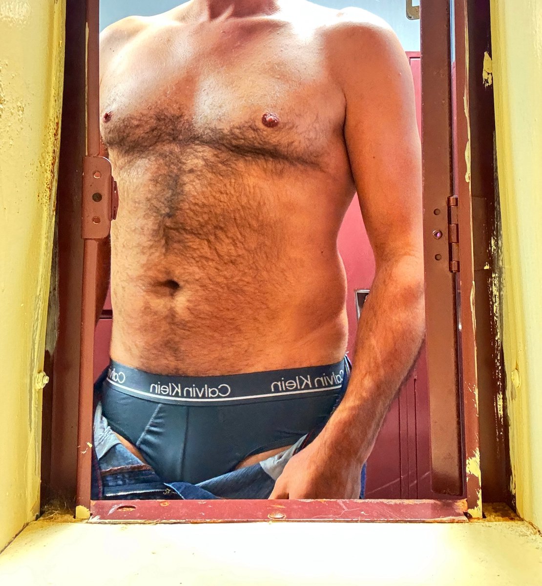 JaxsonHeat's tweet photo. Wanna watch me undress to get ready for an intense workout?

The uncensored pic is on my onlyfans. 

https://t.co/x2QyPvvVne

Dm me for a free trial!

#briefs #lockerroom #mensunderwear #undies #gayunderwear https://t.co/ZvDFkIpOzY