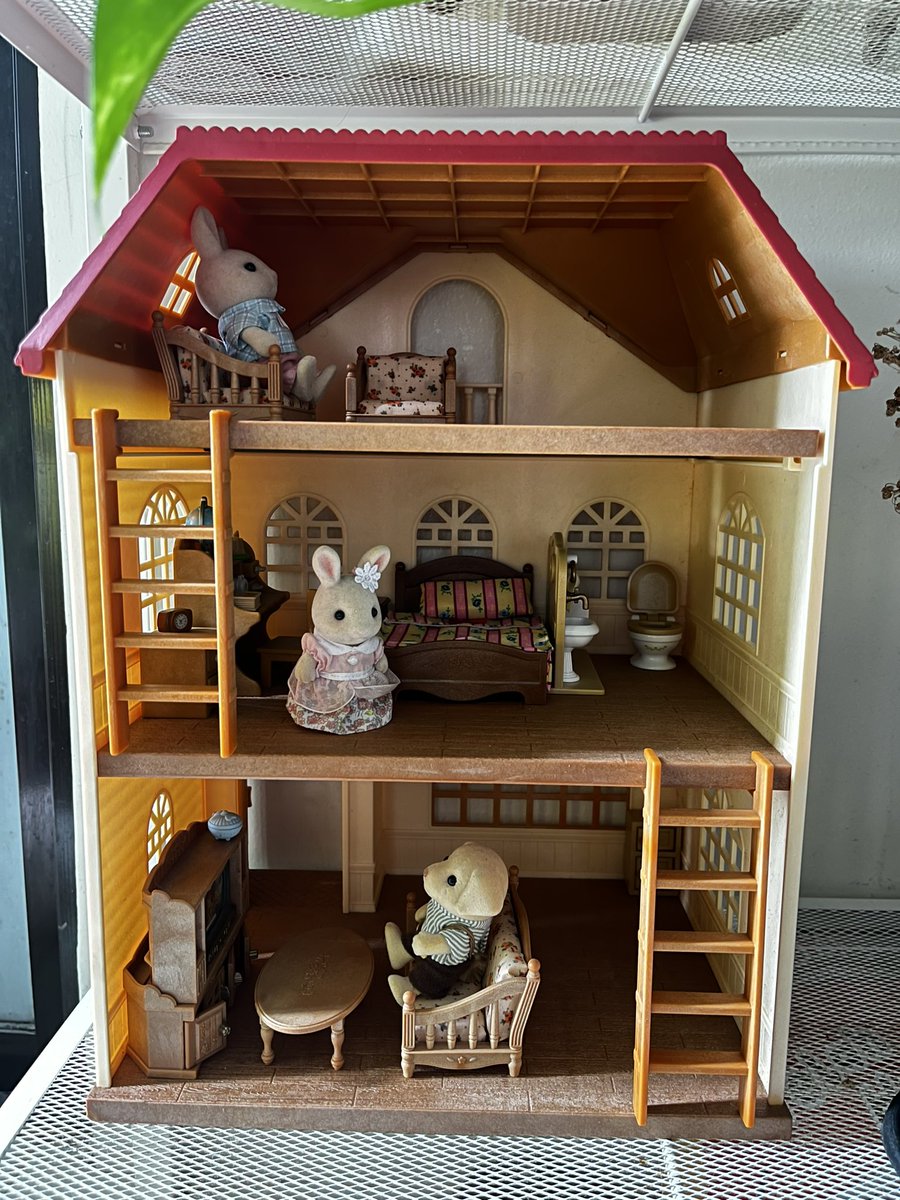 katriel_scenny's tweet image. Akhirnya beraniin diri buat ambil KPR rumah 3 lantai di kawasan BSD di usia yang tergolong masih belia ini (23 tahun) 😩😮‍💨😮‍💨😮‍💨😮‍💨