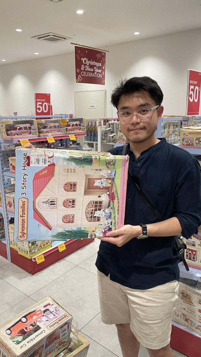 katriel_scenny's tweet image. Akhirnya beraniin diri buat ambil KPR rumah 3 lantai di kawasan BSD di usia yang tergolong masih belia ini (23 tahun) 😩😮‍💨😮‍💨😮‍💨😮‍💨