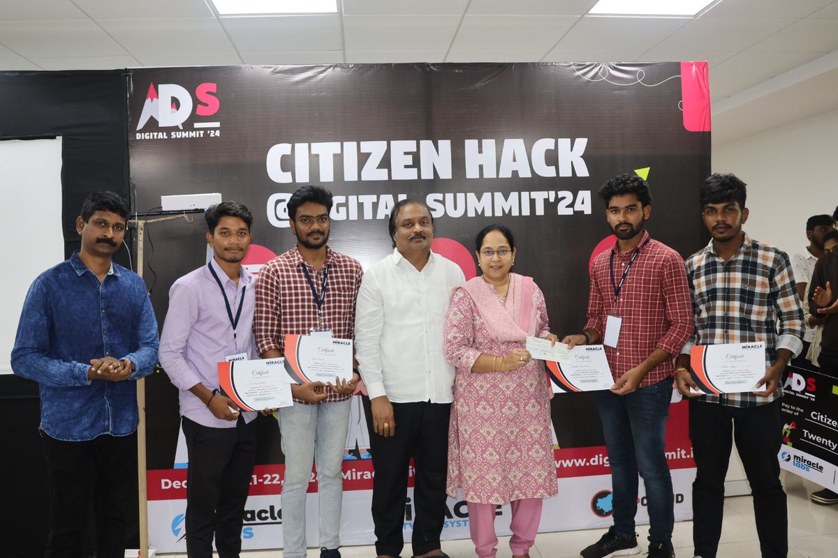 dsvizag's tweet photo. That’s fantastic! Congratulations to all the winners of the 2024 Citizen Hack at the Digital Summit 2024! 🏆 Your hard work, innovation, and dedication truly make you champions. Here’s to your continued success and inspiration!

#DS24 #Champions #Innovation https://t.co/mOq4iDe9zm