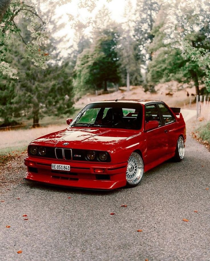 4AAAAart's tweet image. Choose one:
Mercedes 190 EVO2 vs BMW E30 M3