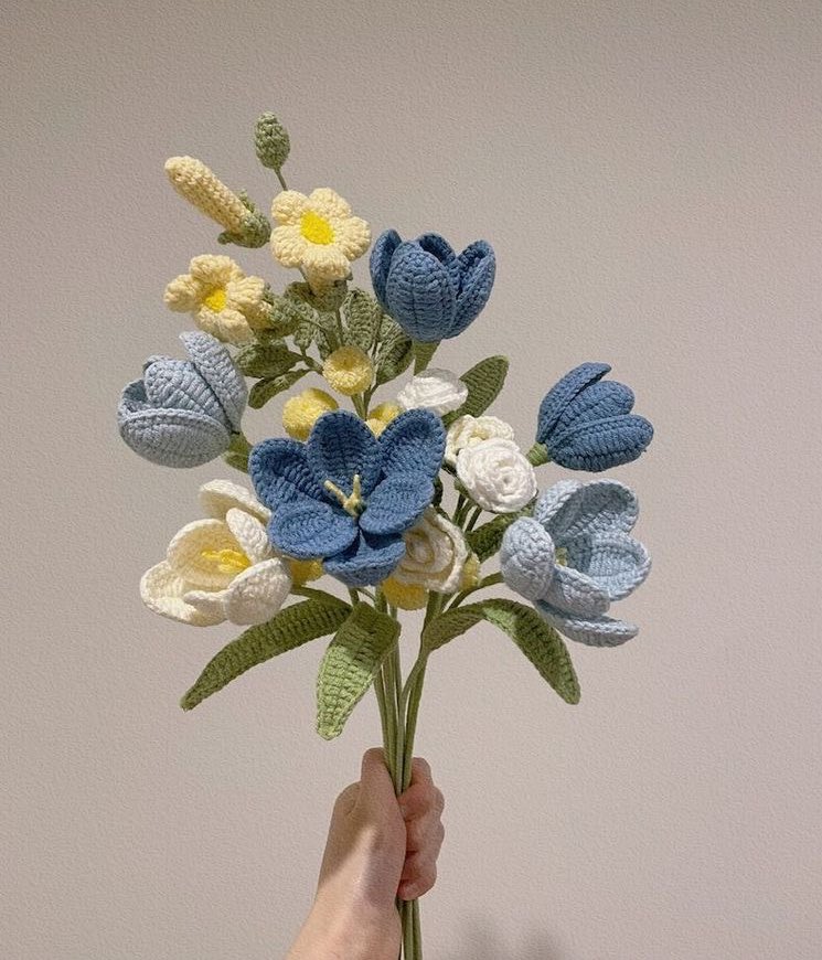 heart_jpg's tweet photo. crochet flower bouquets 💐 https://t.co/9G0paIoXka