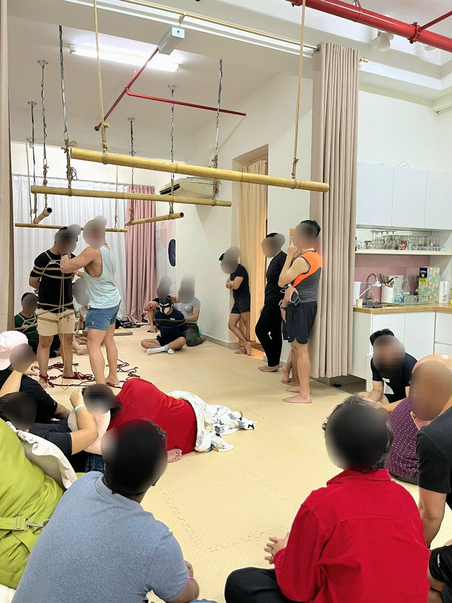 🪢 RTT: 1st Men's Rope Social 🪢
I would like to thank everyone who attended the event last night. You all were amazing, and welcome to our rope community!

Special shoutout to the lady of the house, @linshibarin and  <a href="/RopeTeaTime/">RopeTeaTime</a> for the opportunity and collaboration!