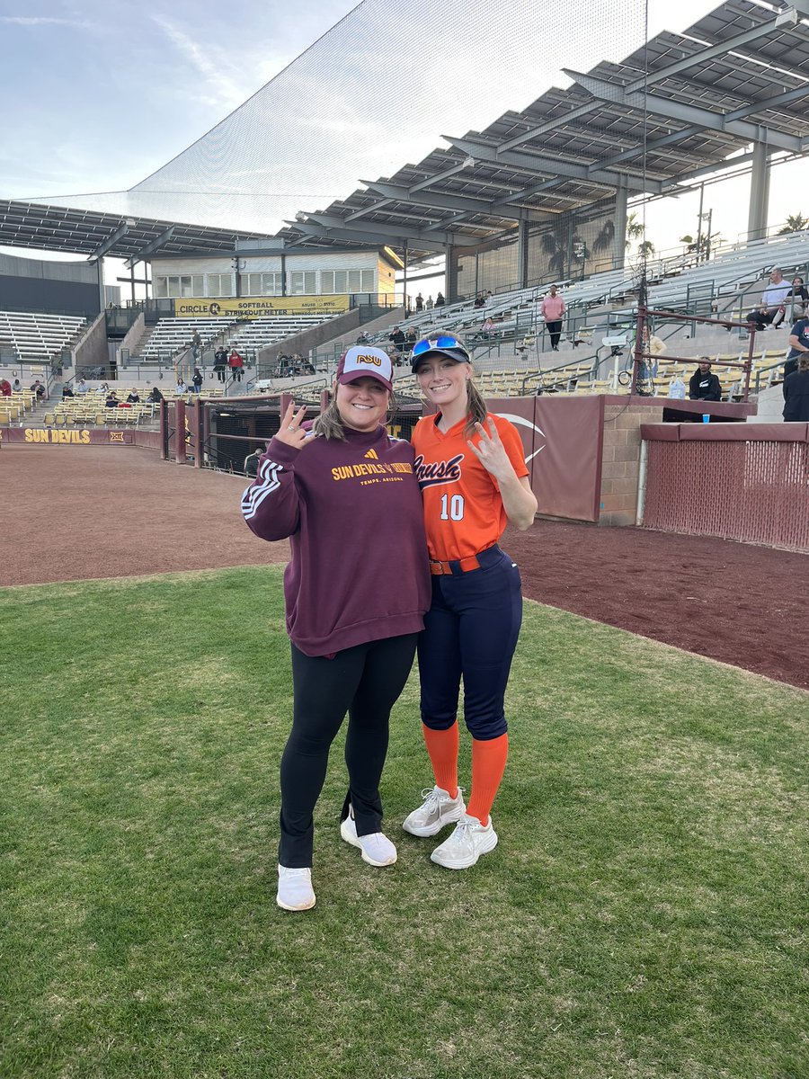 Gabriella Gillette (@ggillette2027) on Twitter photo So thankful for the opportunity to compete at ASUโs Winter Elite Prospect Camp!! Always an amazing time at Tempe!! Extra thanks to <a href="/coachcbartlett/">Megan C Bartlett</a> <a href="/Coach_JBloomer/">Coach Josh Bloomer</a> and <a href="/hailey_decker_/">Hailey Decker</a> for hosting this prospect camp So thankful for the opportunity to compete at ASUโs Winter Elite Prospect Camp!! Always an amazing time at Tempe!! Extra thanks to <a href="/coachcbartlett/">Megan C Bartlett</a> <a href="/Coach_JBloomer/">Coach Josh Bloomer</a> and <a href="/hailey_decker_/">Hailey Decker</a> for hosting this prospect camp