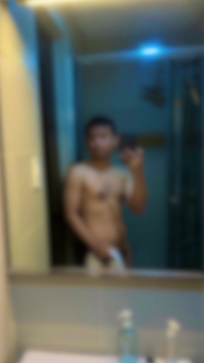 BBIEMBBI's tweet photo. photo dump https://t.co/GxGDwzecjW