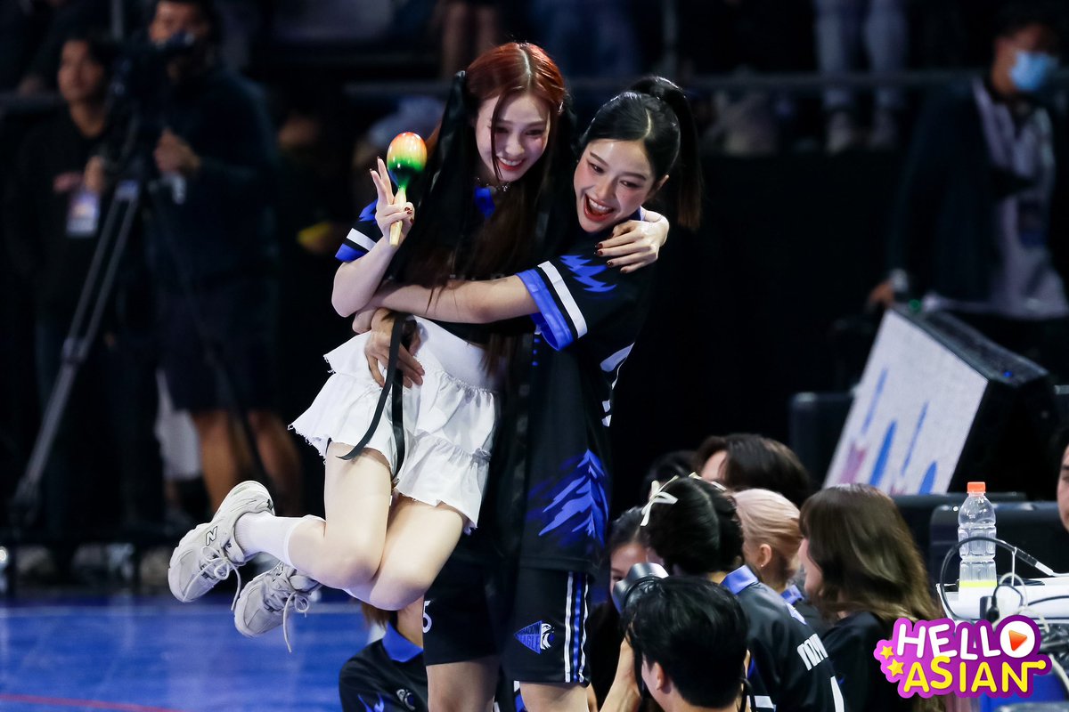 sapphoria_th's tweet photo. เซ็ตนี้จะออกมากี่รูป ก็จะตามกดเซฟตลอดปัย

MILKLOVE SHADOW EAGLE 
#GMMTVStarlympics2024  
#MilkLove #มิ้ลค์เลิฟ https://t.co/ykkGS9Py2Y