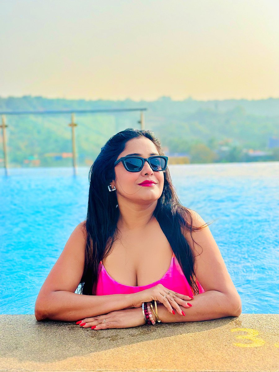 sayantani8's tweet photo. Poolside sunrise, a dance of light and shade."🩵
#thefernhabitatcandolim
@cleartrip
Swimsuit - @lalingerie_india
#RecentThrowback
#goa #travelphotography #ferncandolim #poolstory #infinitypool #topview #morningvibes #goodambiance #vibing #holidays #travelgram #november https://t.co/G0KuRjore0