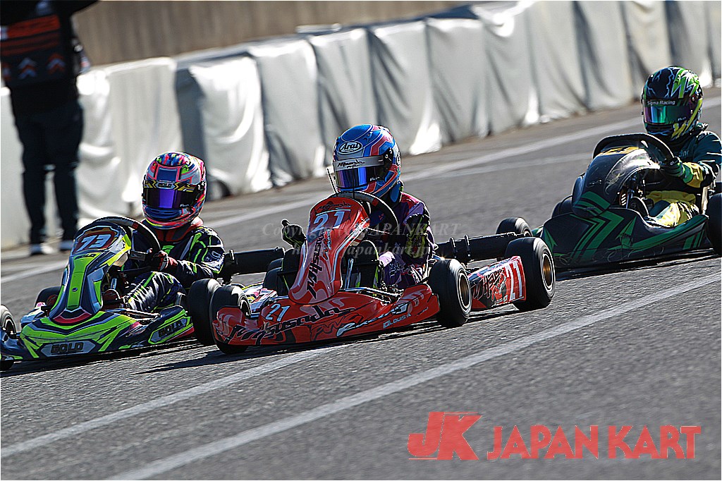 JAPANKART's tweet image. #RDS #HYPERKARTRACE 結果速報

IAME X30
優勝：皆木駿輔
2位：鈴木悠太
3位：Luigi Coluccio

YAMAHA SS
優勝：松尾柊磨
2位：小野大地
3位：須藤虹富

CADET
優勝：阿部瑠緯
2位：ロイド海翔
3位：新橋武

レポートはJK-Webで近日公開！
お楽しみに!!