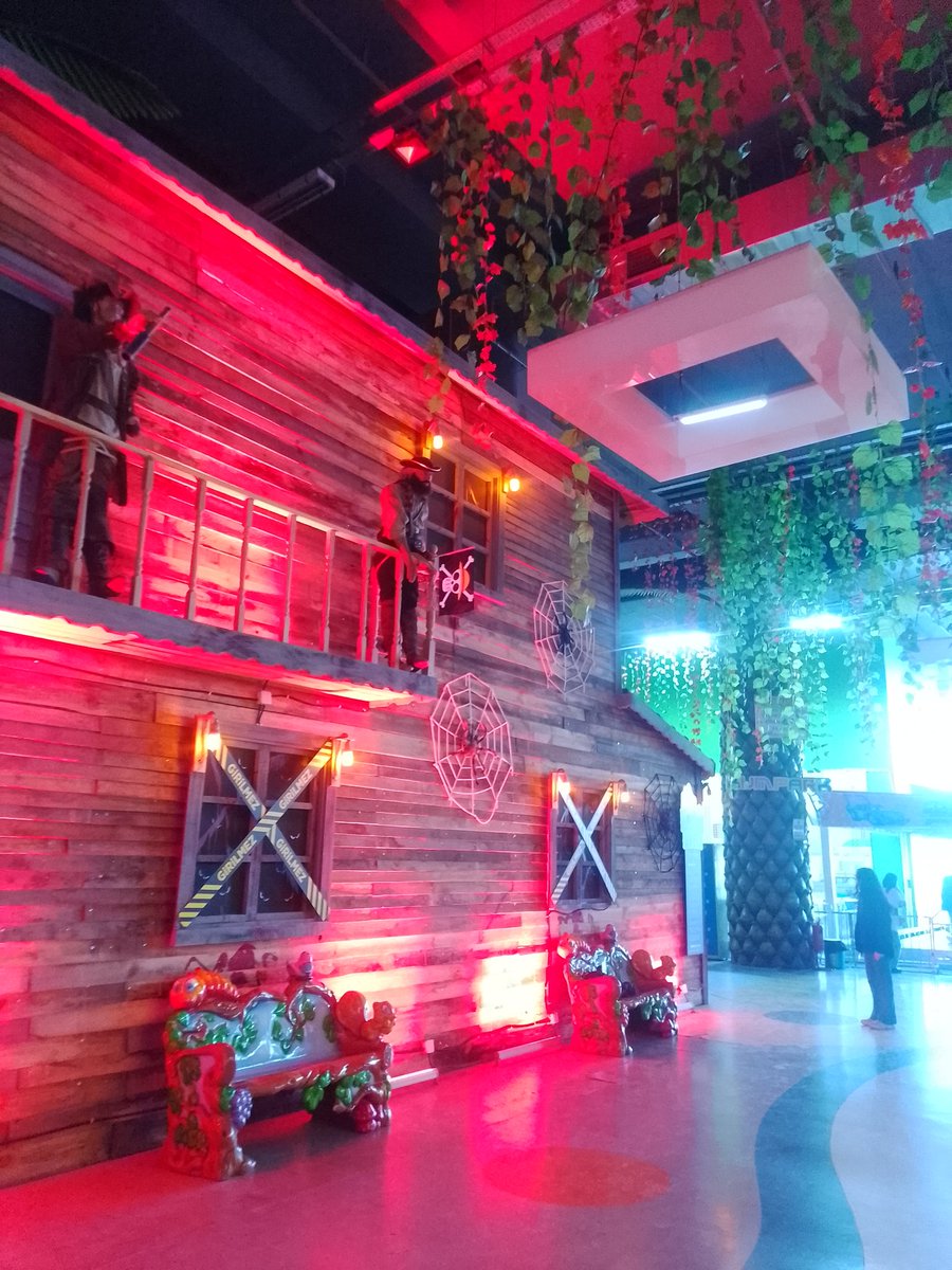 HopeDaone tweet media