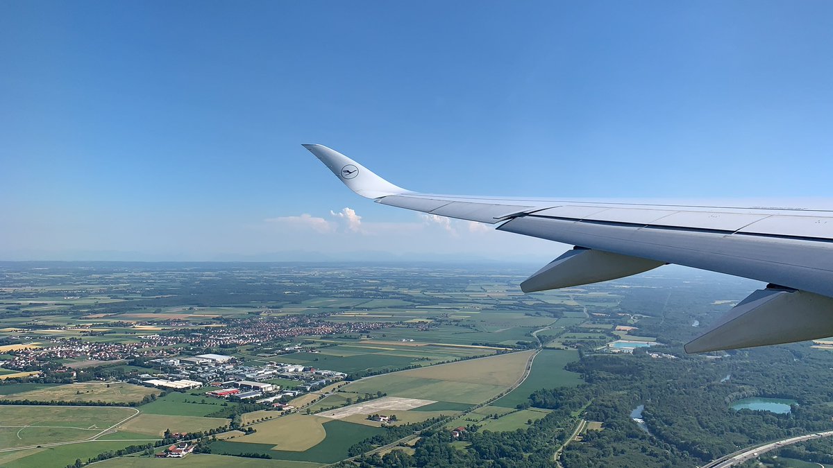 Today marks the 10th anniversary of the first #A350-900 delivery to Qatar Airways. I’ve already got to enjoy the aircraft a lot of times and it’s currently my number #1 in flown distance and personal preference 😂. Here’s to the next 10 years. Time moves fast ✈️