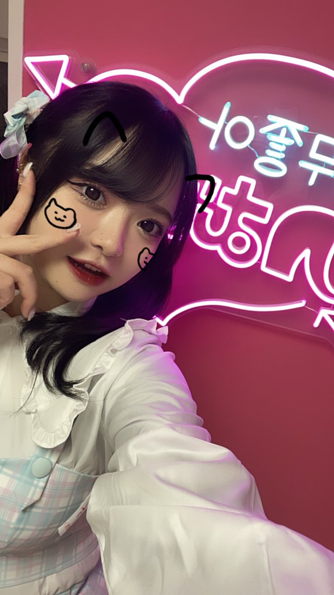 mok_kyu_n's tweet image. ホス狂いあおいちゃんプロデュースコンカフェ
&apos;&apos;のむちょあ&apos;&apos;@nomuchoa_kpop 
のレセプションに行ってきました💘

内装も看板も制服も拘りが感じられて新ジャンルのコンカフェでした🩵

キャスト募集もしてるみたいなので詳細はお店のアカウントから見てみて～👍🏻