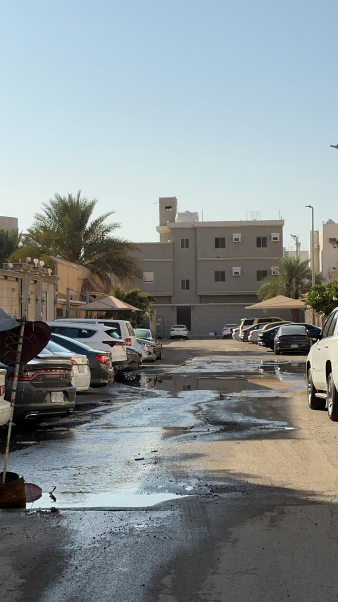 3looy790's tweet photo. وش وضع التسريب اكثر ١٣ يوم وكل يوم تقولون بكره ولا شفنا شيء 
والله عيب عليكم كميات المياه محاسبين عليها لانه يعتبر هدر وإسراف وتبذير منكم 

ارقام البلاغات 
6850235237
8202830763
2233182046

@NWCcare 
@MEWA_KSA 
@swa_car https://t.co/BXSSLD97eR