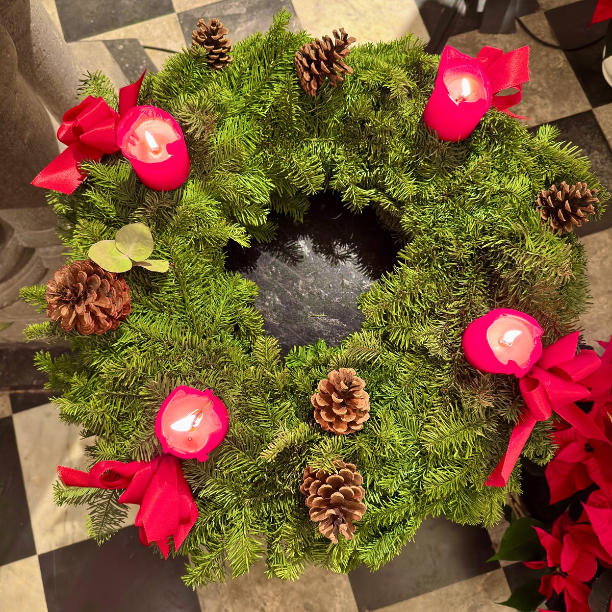 janfmVI's tweet photo. Misschien de #advent รฉcht advent laten zijn vanaf de eerste zondag, niet enkel de laatste 3 dagen voor Kerst ๐
#Afsnee ๐ง๐ช https://t.co/QLFrCmyqrn
