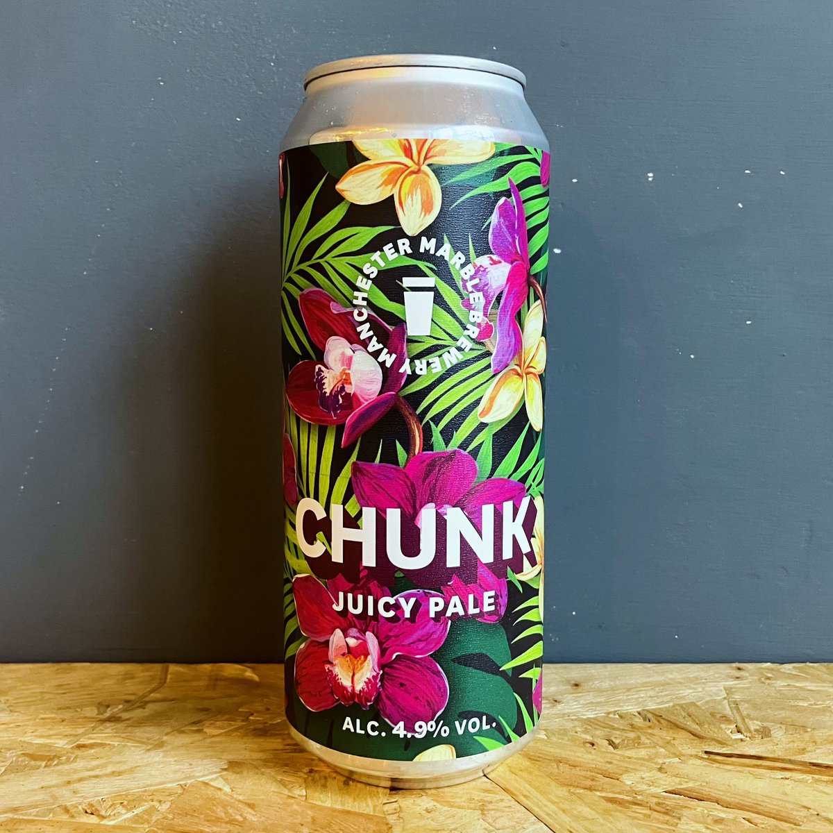 Craft Brewtique (@craftbrewtique) on Twitter photo Chunk from <a href="/marblebrewers/">Marble Brewery</a> is a juicy 4.9% Pale brewed with BRU-1 and Mosaic hops. Experience vibrant citrus notes, a hint of tropical fruit, and a smooth finish thatβs simply irresistible! π» Chunk from <a href="/marblebrewers/">Marble Brewery</a> is a juicy 4.9% Pale brewed with BRU-1 and Mosaic hops. Experience vibrant citrus notes, a hint of tropical fruit, and a smooth finish thatβs simply irresistible! π»