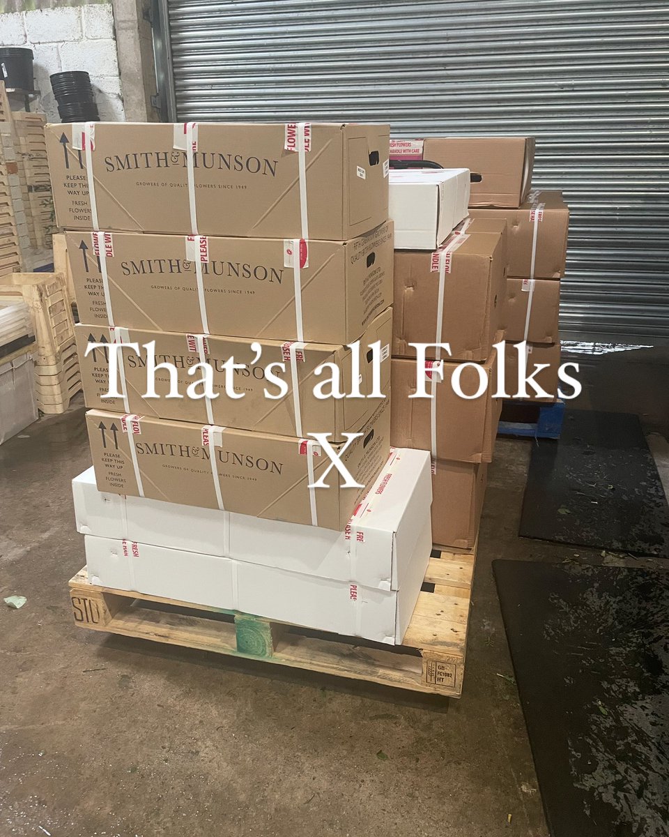 Final #wholesale #britishflower orders heading out today for final 2024 deliveries