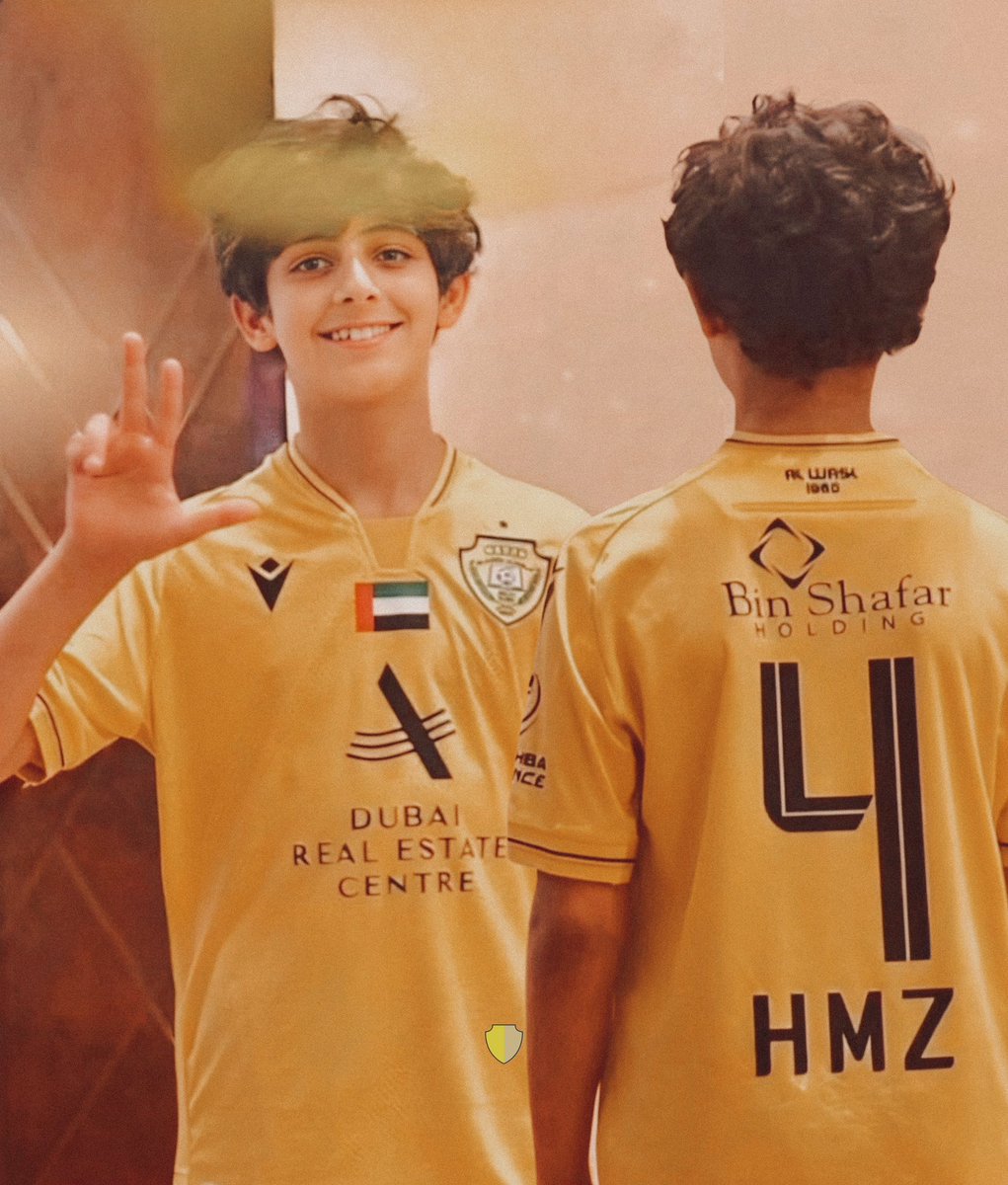 alwaslscdesign's tweet photo. #الوصل يزها بك 💛 لك فالقلب مكانة

عن حفيد الشيخ زايد بن سلطان أتحدث
عن ابن الشيخ منصور بن زايد تحديداً 
الشيخ حمدان بن منصور بن زايد آل نهيان
#HMZ https://t.co/vD9Q0nwvkG