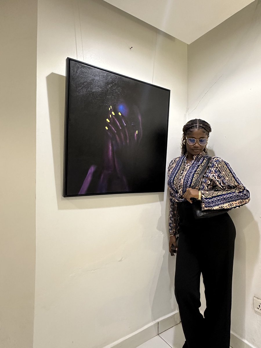 My oil paintings and I 🌚🍇
“Beneath the Shadows i/ii”