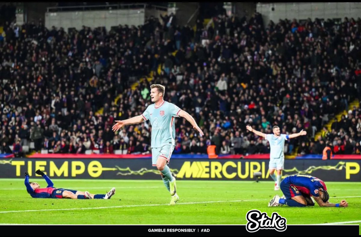 trentmare's tweet photo. So this was Pedri and Raphinha when Atletico took the lead yesterday.. 2 people who actually play for the badge

Someone show me Lewandowski reaction when this goal went in ….. https://t.co/krlybCncRy
