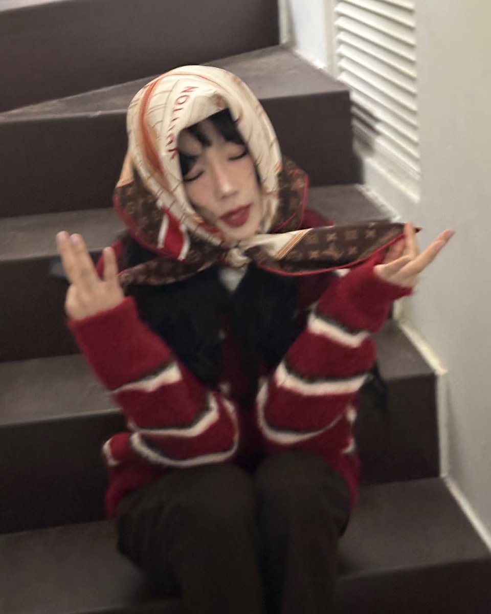 KTYproject_TH's tweet photo. 241222 #แทยอน โพสต์ IG (1)

#광고 @/louisvuitton #LouisVuitton #LVRush

#TAEYEON #태연
@TAEYEONsmtown https://t.co/dNUKqE2CNr
