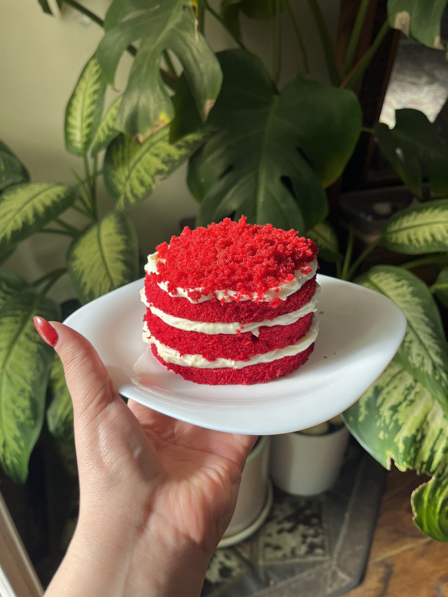 مار خوش خط و خال tweet media