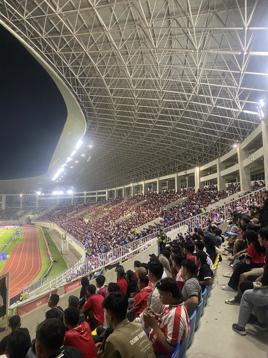 Mdnflg's tweet photo. Edisi turnamen AFF terburuk.
#madflag #madiunflag #TimnasIndonesia #TimnasDay #stadionmanahan #ultrasgaruda #lagrandeindonesia #miniflag #giantflag #benderaprinting https://t.co/BK35V65tUD