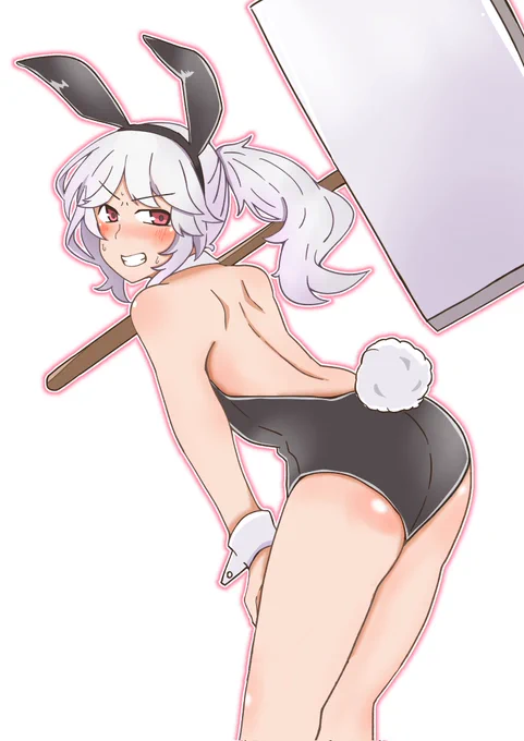 これで元気出して頂ければ…。#バニーガール貼って元気づけてください 