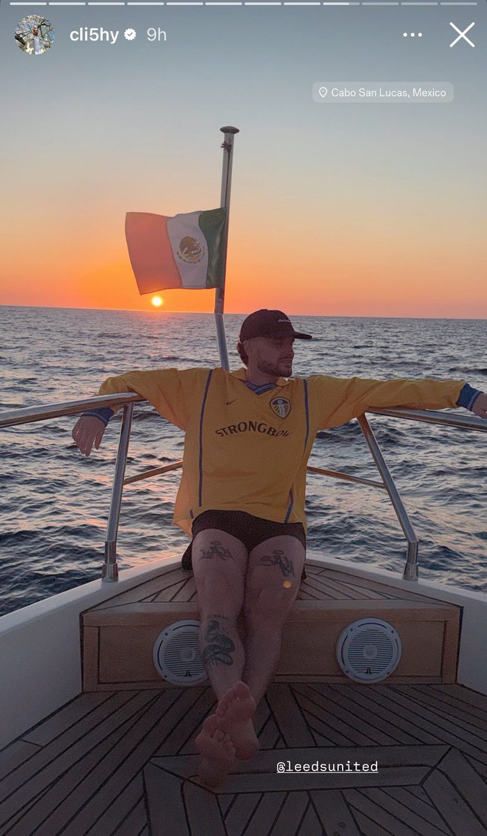 Side Before Self 🙌🏼 tweet media