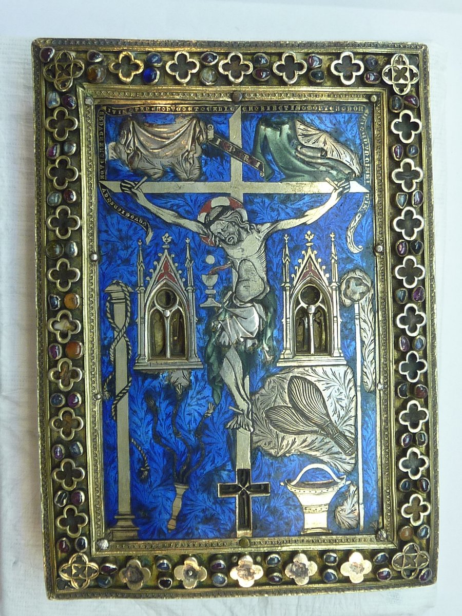 #calendrierdelavent #1jour1projet J22 EMMA - La production d’émail sur basse-taille chez les orfèvres-émailleurs parisiens de la fin du Moyen Age. Thèse de Diane Baustert-Biancardini : <a href="/UniversiteCergy/">CY Cergy Paris Université</a> @UMRHeritages <a href="/MuseeLouvre/">Musée du Louvre</a> <a href="/museecluny/">Musée de Cluny</a> <a href="/EHESS_fr/">EHESS</a> 
sciences-patrimoine.org/projet/emma/