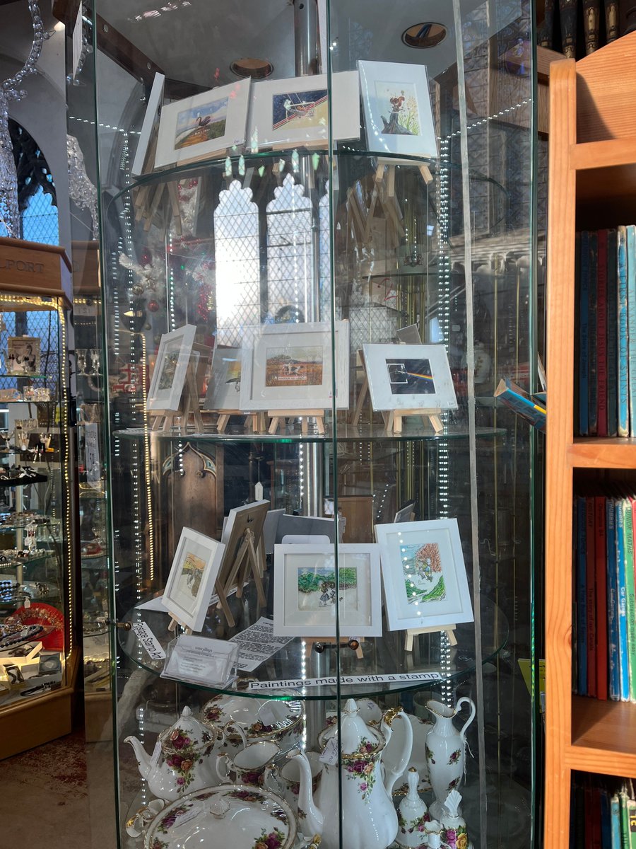 JillingsTonia's tweet photo. I have added more art to my display - do pop into St Gregory's in Norwich and have a look ! #NorwichLaneshops #antiquesandcollectables #StGregory'sNorwich
#NorwichLanes #norwichshopping #antiquesandcollectables #giftshopsinNorwich https://t.co/5e8nE8XxvY