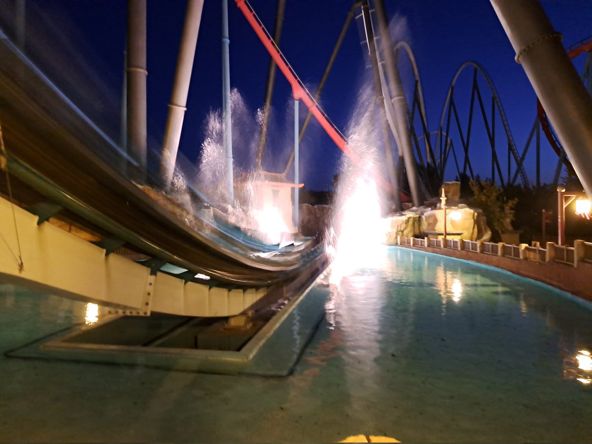 For day 22 of #25daysofcoasters I have...

Shambhala in the No.4 spot at Portaventura!

This ride really grew on me every time I did it. It may not be the most intense but it's just plain fun and that floater airtime is perfect. So glad I got 10 rides on this amazing coaster!