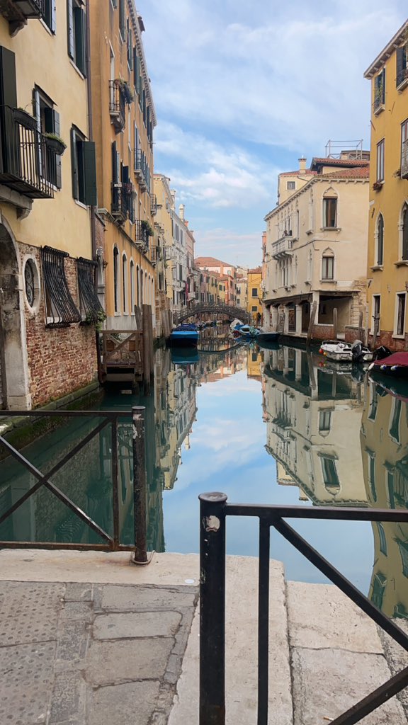 RedyrNotLive's tweet image. who is on the payload?