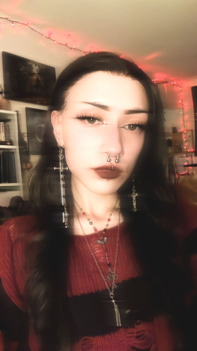 🪦𝔅𝔢𝔩𝔩𝔞𝔡𝔬𝔫𝔫𝔞 𝔖𝔲𝔰𝔭𝔦𝔯𝔦𝔬𝔯𝔲𝔪🌿 tweet media