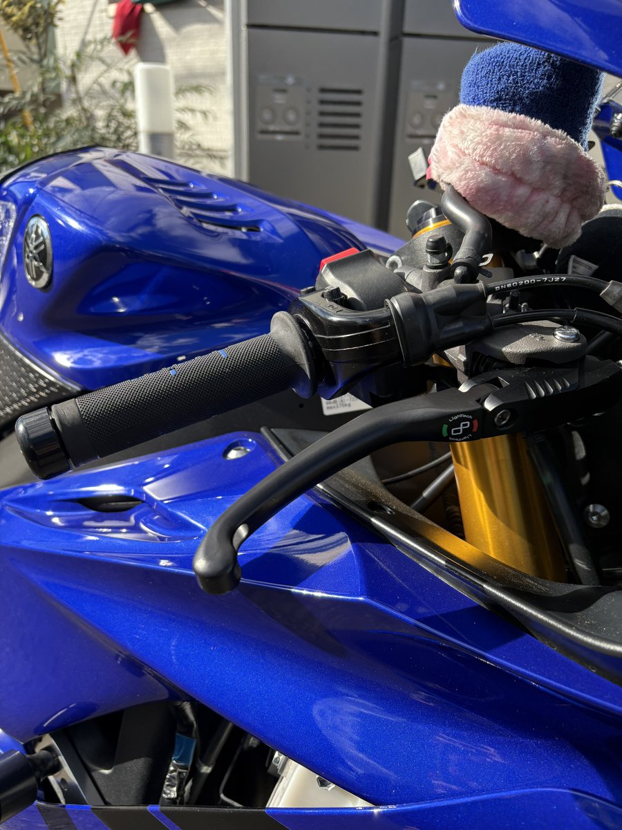 yzfr6_kyundesu's tweet photo. やっとレバー変えられました😊
念願のLighTech🌟
#YAMAHA #yzfr6 #LighTech https://t.co/Dj84YHFBCN