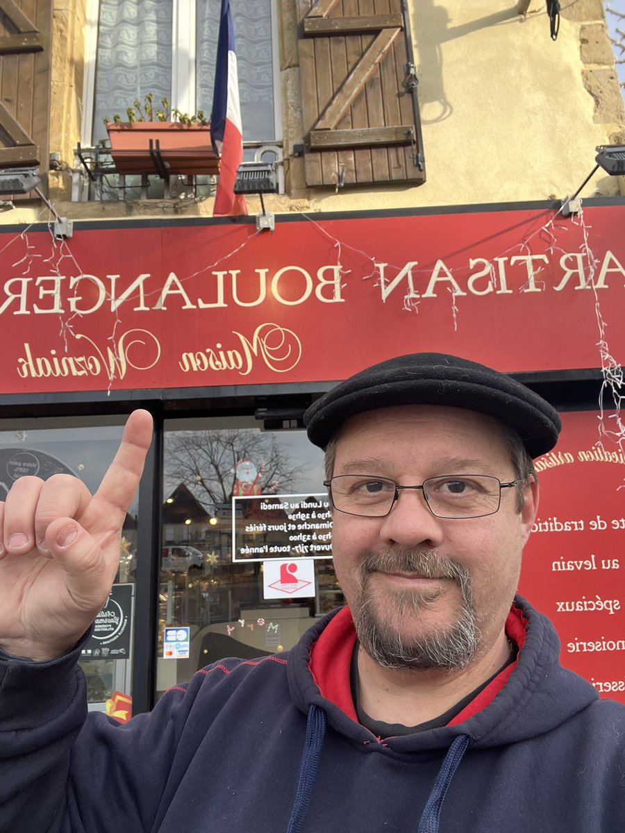 Maison WOZNIAK MAÎTRE ARTISAN BOULANGER 
Bonnes fêtes de fin d’année à tous et joyeux Noël.
😉😉😉
