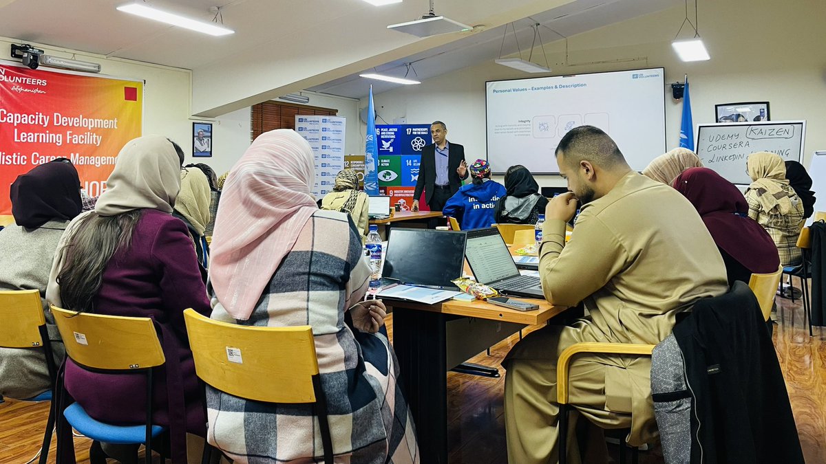 Habib_Abed1's tweet photo. Happening now ! 

Thrilled to share that at #IVD2024, 74 @UNVolunteers UN from across @unafghanistan have come together both in person and online, for a vital career management learning session hosted by the UNV capacity building and learning team!

This event underscores the critical role of continuous learning within the UNV and our mission to be effective partners for our UN counterparts. 

A heartfelt thanks to our UN Volunteers for your enthusiasm and to our UN partners for making this possible! #IVD2024 #UNVolunteers #LearningAndPartnerships
@UNVAsiaPacific, @UNDPaf, @UNICEFAfg, @UNFPAAfg,@unwomenafghan