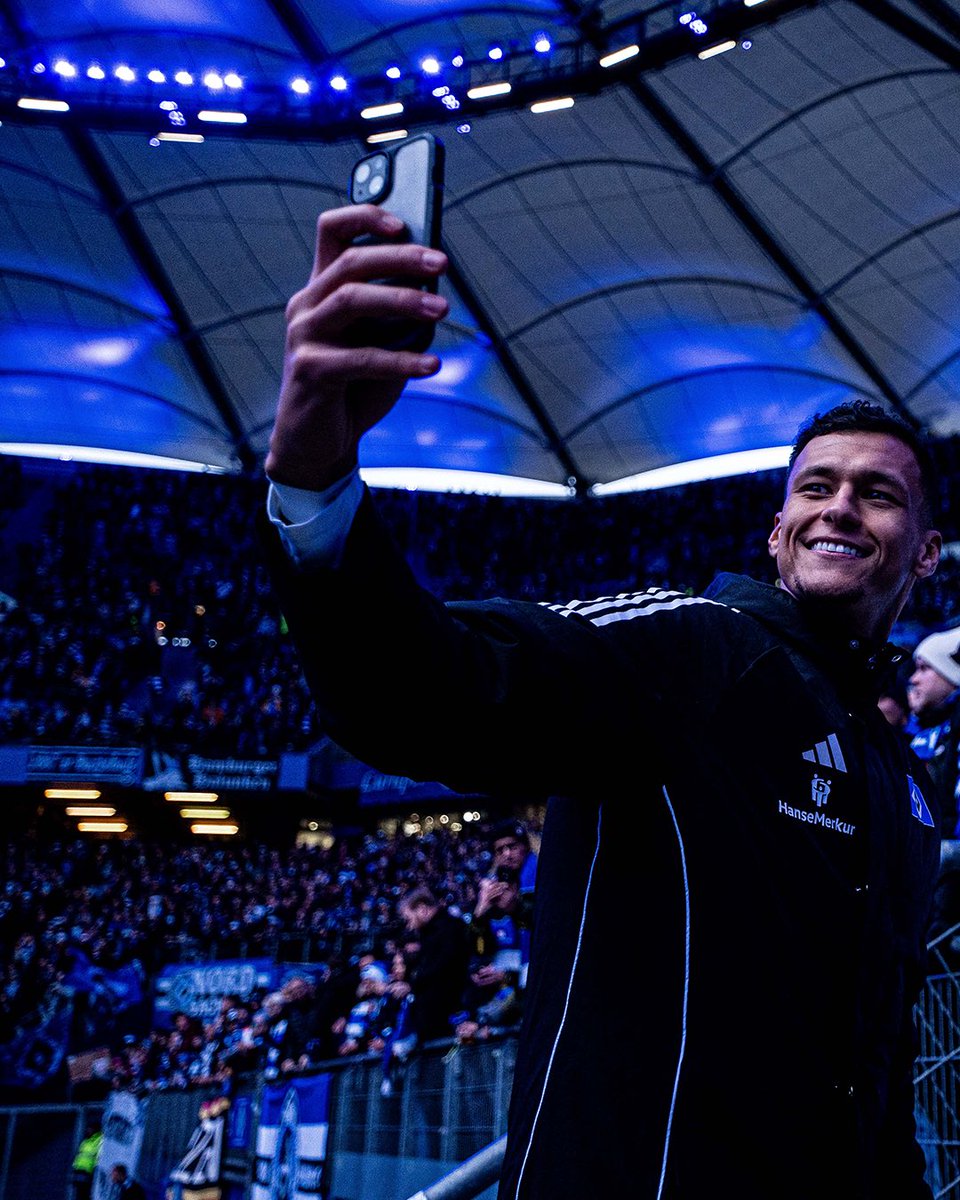 HSV's tweet photo. 𝓗𝓮𝓲𝓶𝓼𝓲𝓮𝓰 𝓾𝓷𝓵𝓲𝓶𝓲𝓽𝓮𝓭. 💙🤍🖤
#nurderHSV #HSVSGF https://t.co/EAkPyPmGYJ