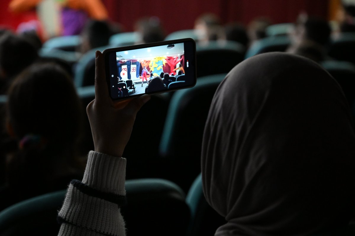goptasanat's tweet photo. Çocuk tiyatrosu etkinliklerimiz kapsamında bu hafta sonu "Orman Gönüllüleri” oyununu miniklerimizle buluşturduk.🎭

Önümüzdeki hafta "Eşittir Bütün Çocuklar" oyunumuzda görüşmek dileğiyle... Detaylar için bizi takipte kalın. 📲 https://t.co/9RUl1o20VY