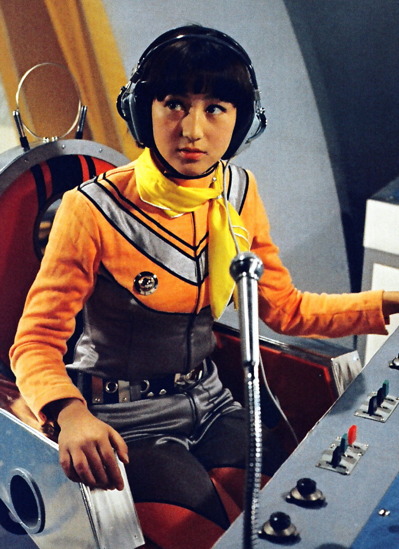 昭和特撮美女列伝 『ウルトラマンエース』 南夕子／星光子 年齢19歳